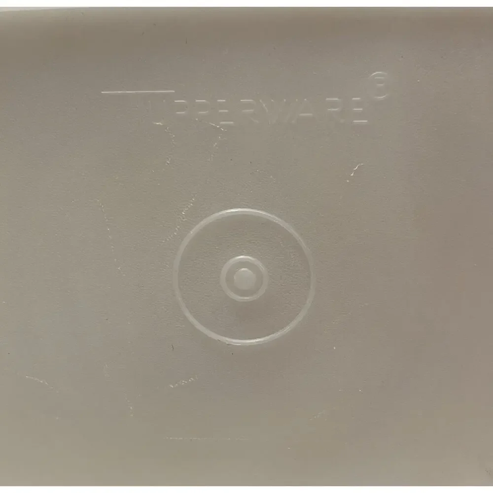 Tupperware Vintage Almond Ice Cream Keeper and Translucent Lid   #1